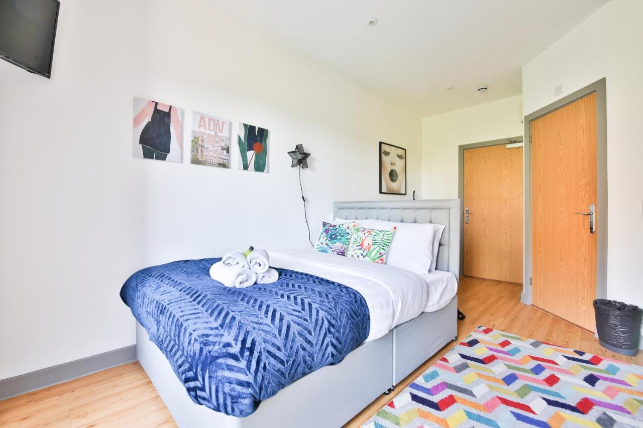 Princess Lofts City Centre Studios With Nespresso Coffee Machines & New Fast Wifi By Stayright 斯旺西 外观 照片