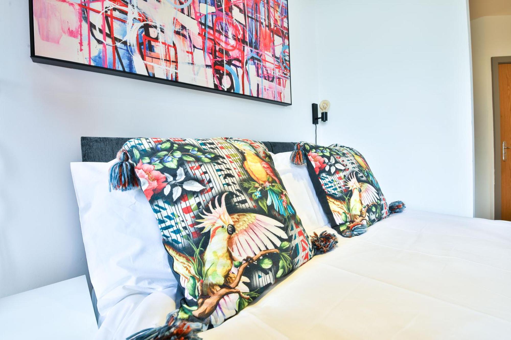 Princess Lofts City Centre Studios With Nespresso Coffee Machines & New Fast Wifi By Stayright 斯旺西 外观 照片