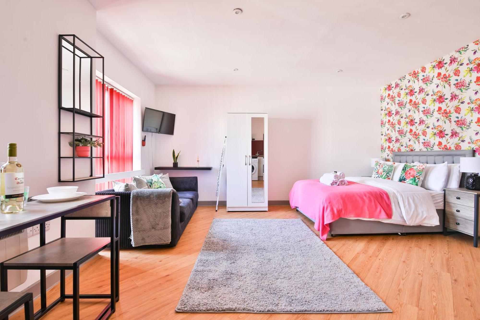 Princess Lofts City Centre Studios With Nespresso Coffee Machines & New Fast Wifi By Stayright 斯旺西 外观 照片