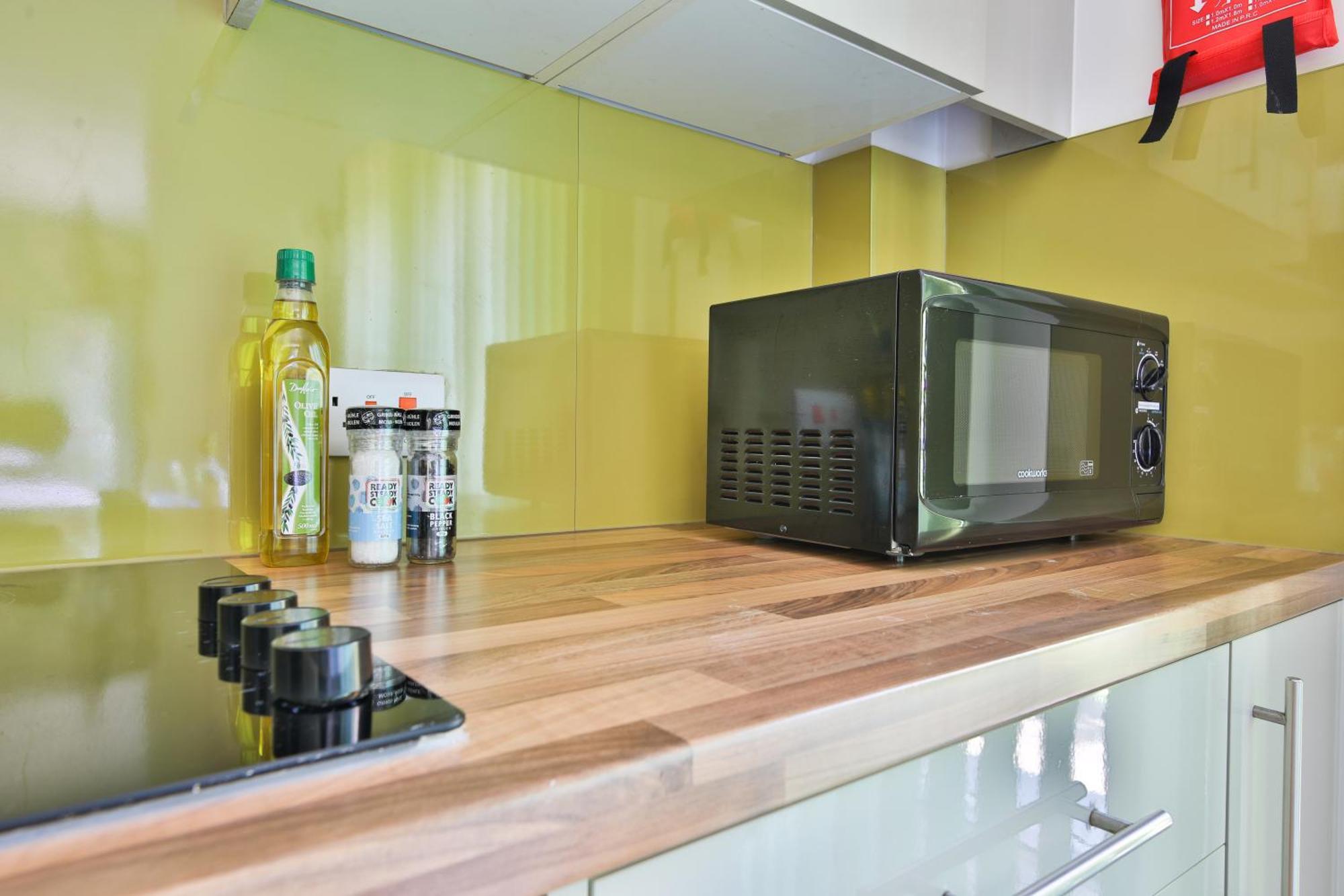Princess Lofts City Centre Studios With Nespresso Coffee Machines & New Fast Wifi By Stayright 斯旺西 外观 照片